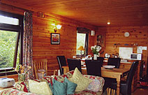 driftwood dining area and kitchen at carrick shore holiday chalets