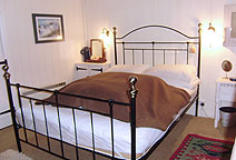 solway spray double bedroom at carrick shore holiday chalets
